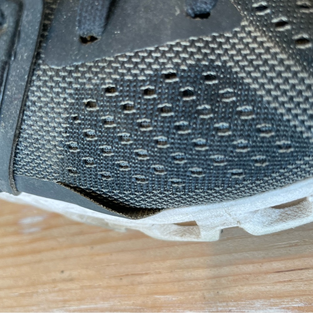 On Running Charcoal and White Athletic Shoes - Picture 5 of 7